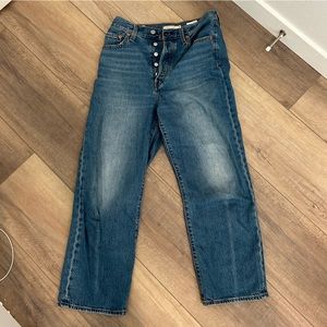 Levi's ribcage straight ankle jeans (27 length)